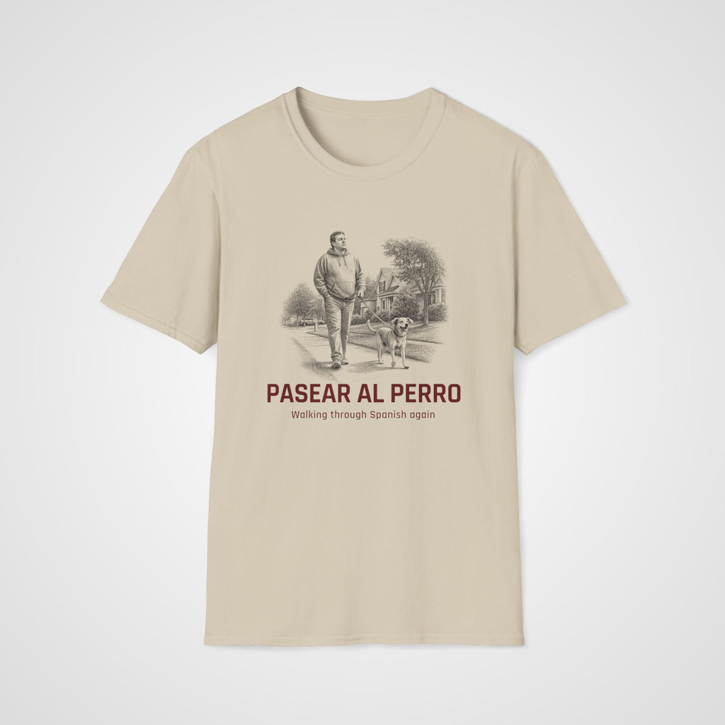Pasear al Perro T-Shirt in Sand
