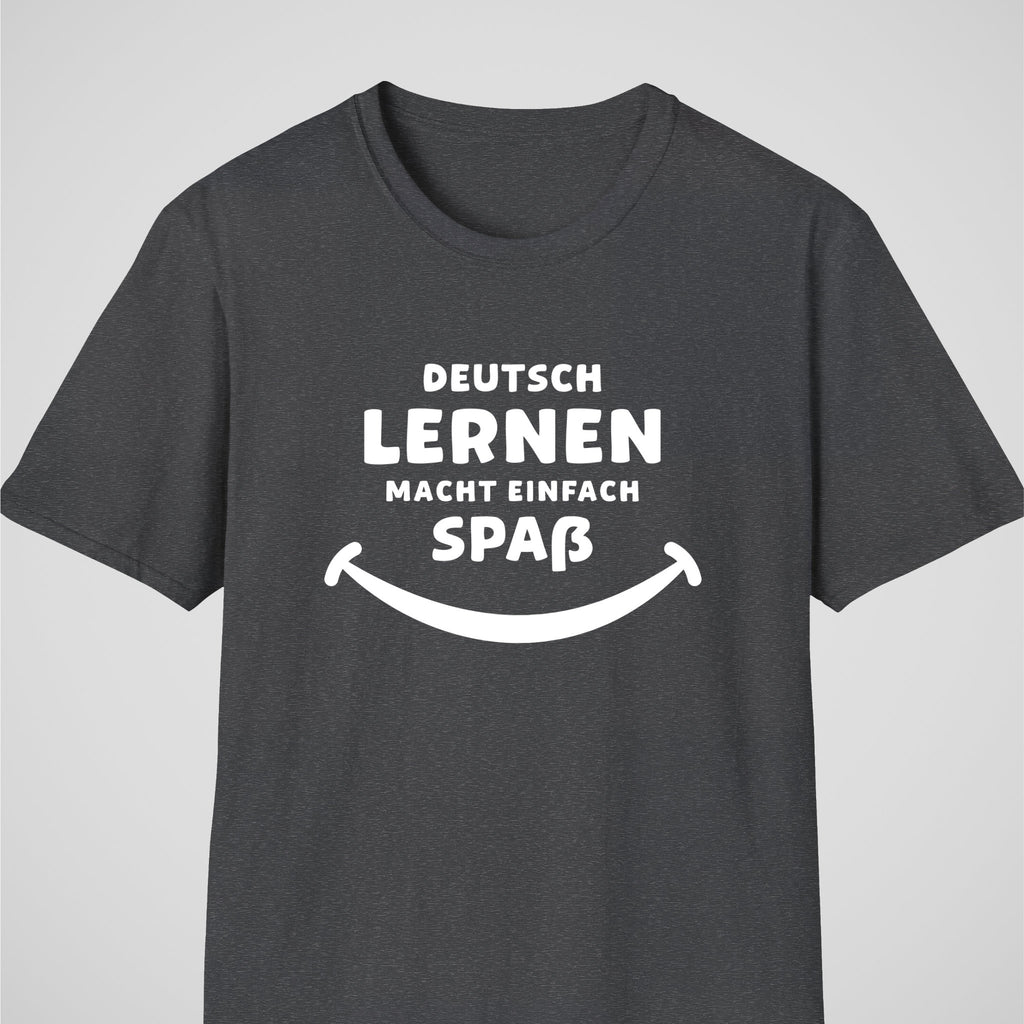 Dark Heather German learner T-shirt featuring the “Deutsch Macht Spa” design